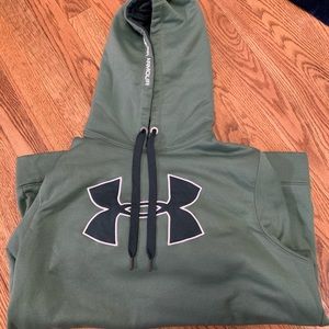 Under Armour Size Large Hoodie